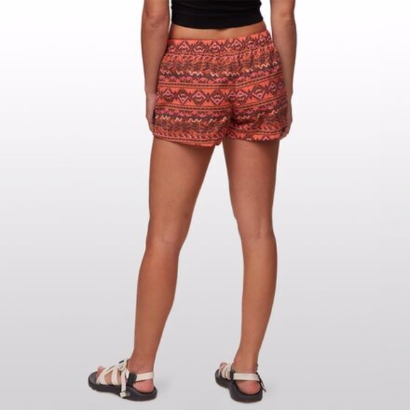 Patagonia Barely Baggies Shorts in Aztec Orange print size S - Picture 4 of 8